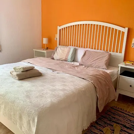 Beautiful For 6 To 8 Pers Holiday home *