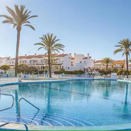 Beautiful For 6 To 8 Pers Holiday home *